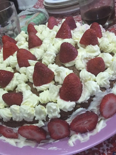 Una foto de Torta con Frutillas