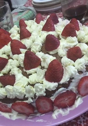 Una foto de Torta con Frutillas