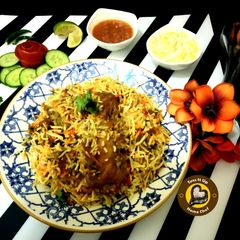 Delhi's layered chicken Dum Biryani A picture of Delhi's layered chicken Dum Biryani.