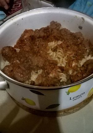 Una foto de Fideos con albóndigas