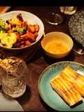 Salmón ahumado en casa y a la parrilla & verduras salteadas con pulpo al ajillo y salsa romescu