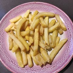 A picture of French Fries.