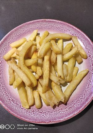 A picture of French Fries.