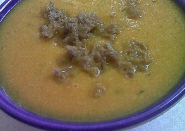 Sopa fría de zanahoria y naranja