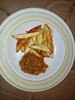 A picture of Sweet potatoes n sauce.