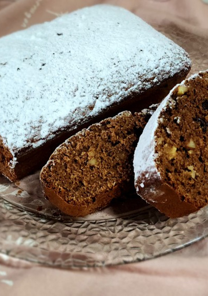 Una foto de 🥧🍫Budín de lentejas, chocolate, pasas y nueces 🍫🥧 Nutritivo y delicioso 😋