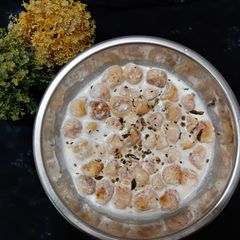 A picture of Urad Dal Dahi Phulki / Doi Fuluri.