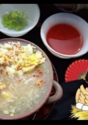 A picture of Chinese chicken soup.