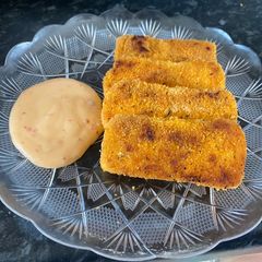 A picture of Breaded Halloumi cheese.
