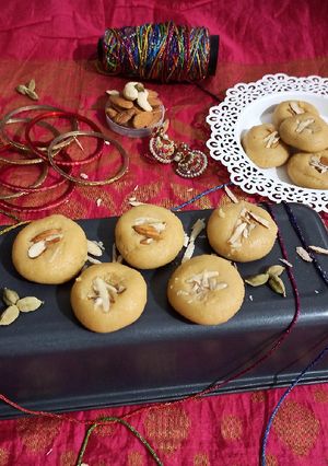 A picture of Doodh peda.