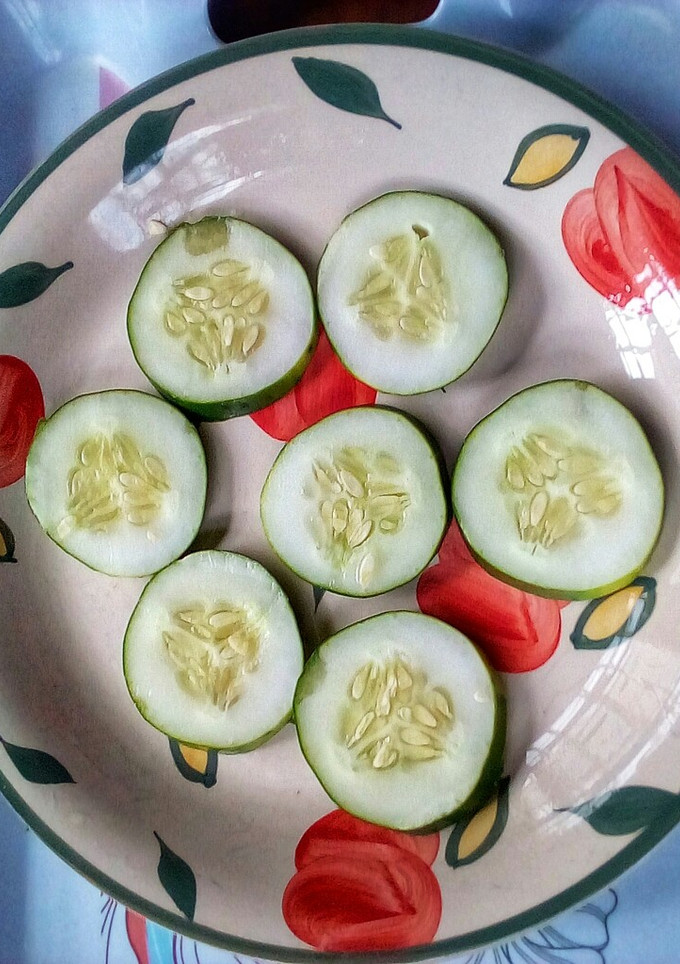 A picture of Cucumber Snacks.