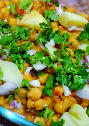 A picture of Chana chaat.