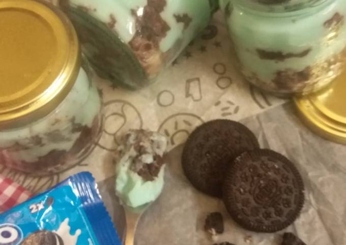 Recipe of Quick Oreo truffle pie