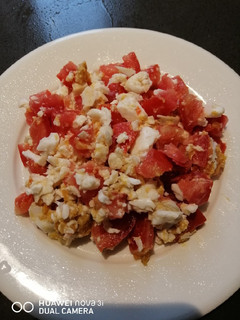 A picture of Egg with Tomato.