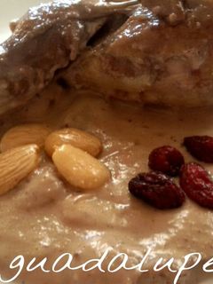 Una foto de Codornices en salsa de almendras y arándanos GME, GMF y TRADICIONAL