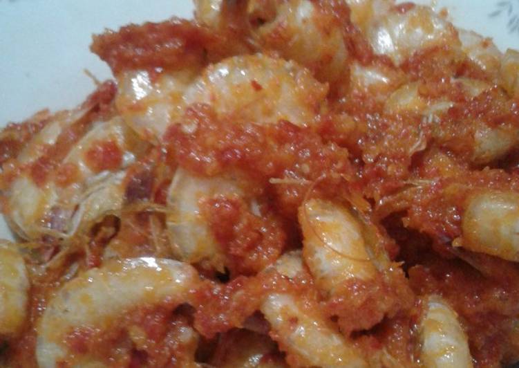 Langkah Mudah untuk Membuat Balado Udang, Menggugah Selera