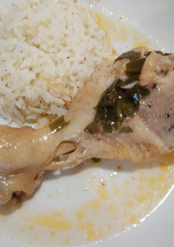 Una foto de Muslo de pollo al cilantro