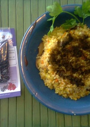 Una foto de Vegetarianísimo, algas, arroz.