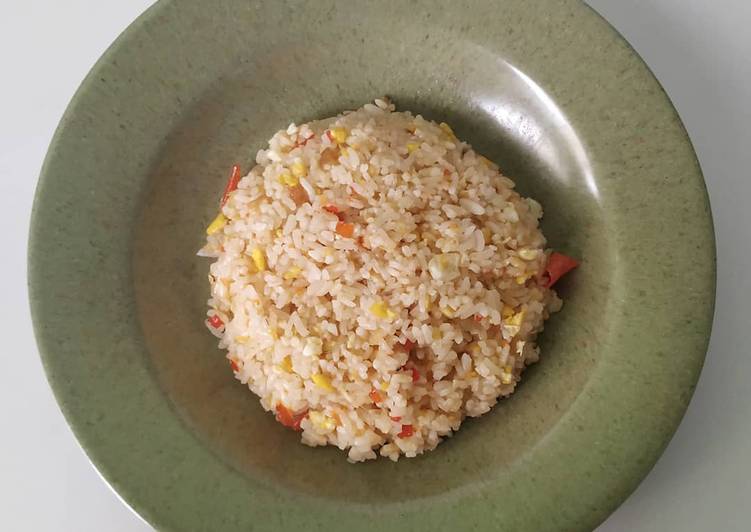 Cara Gampang Membuat Nasi Goreng Putih, Bisa Manjain Lidah