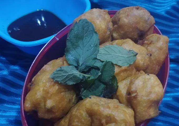 Stuffed egg bonda Recipe