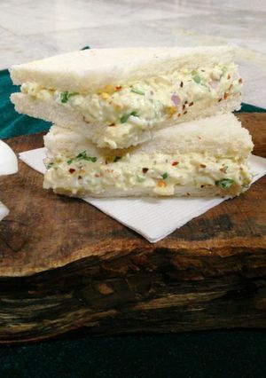 मेयो एग सैंडविच (mayo egg sandwich recipe in Hindi) रेसिपी मुख्य फोटो