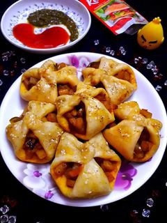 ভেজ যিংগি পারসেল (veg zingy parcel recipe in bengali) রেসিপির প্রধান ছবি