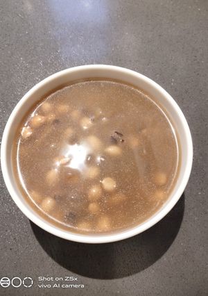 A picture of Vegetarian Beans Soup.
