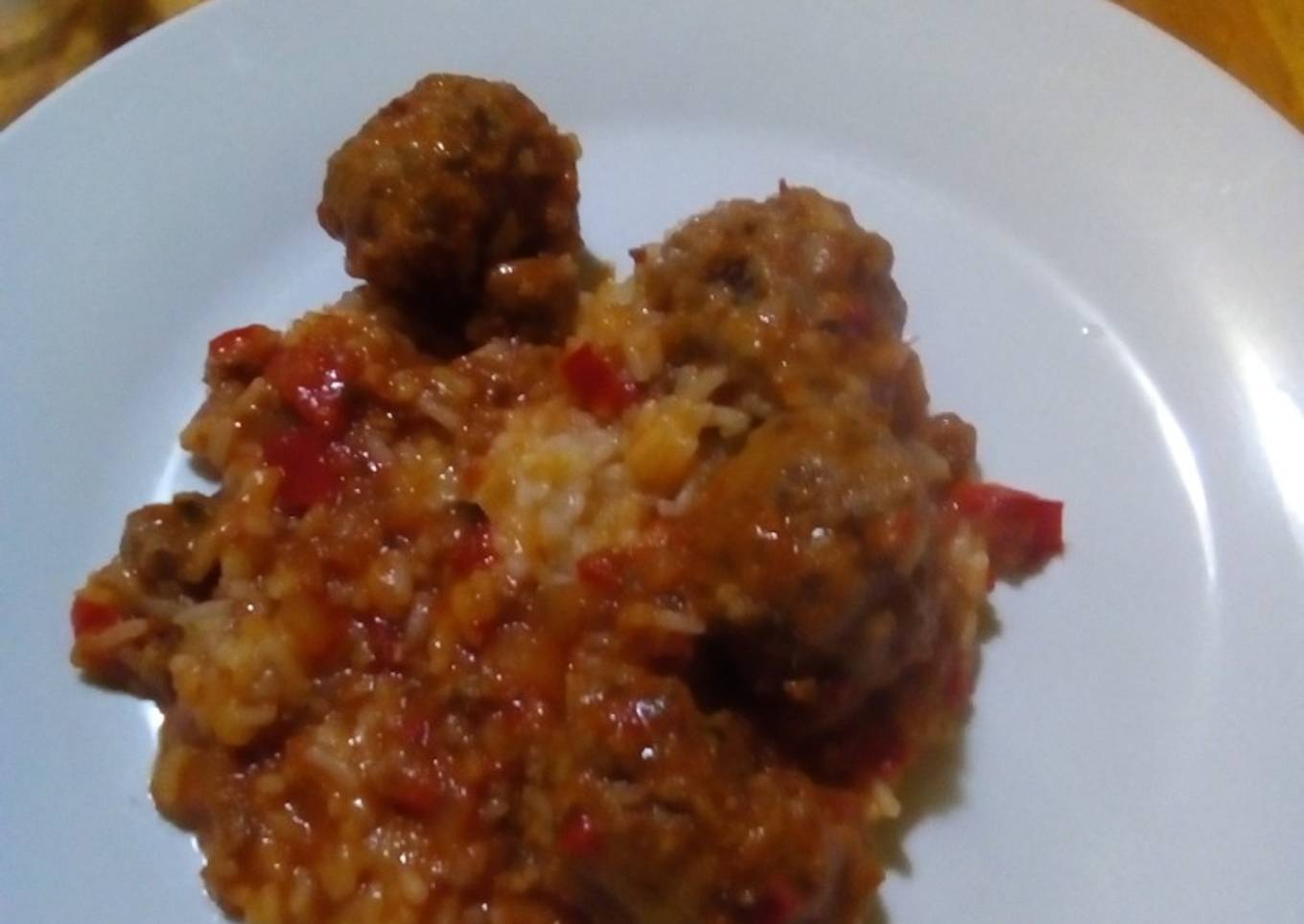 Albóndigas con arroz 😋