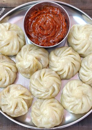 A picture of Veg Steamed Momos.