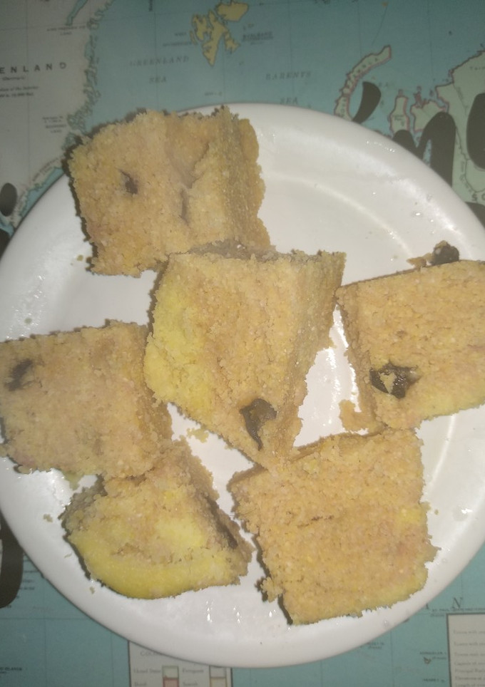 Una foto de Pan de maíz dulce de microondas con ciruela (vegetariano) 🐶