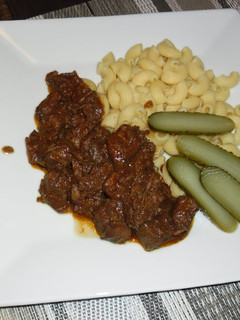 Vörösboros vaddisznó pörkölt recept fotója