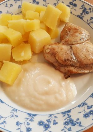 Csirkemell almás szósszal recept fotója