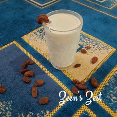 A picture of Munakka Milkshake.