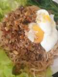 บะหมี่หมูสับทรงเครื่องกระเทียมดำ Pork&Black Garlic Sauce Noodle