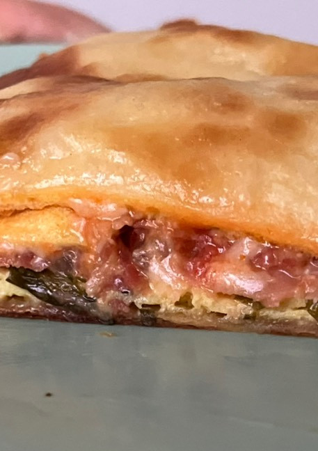 Una foto de Wrap de tortilla y jamón a la sartén