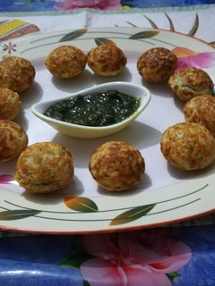 सूजी अप्पे या अप्पम (Suji appe ya appam recipe in Hindi) रेसिपी मुख्य फोटो