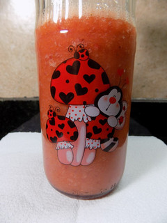 Una foto de Licuado rojo pasion (sandía, frutillas y granadina)