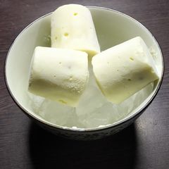A picture of Rabri kulfi.
