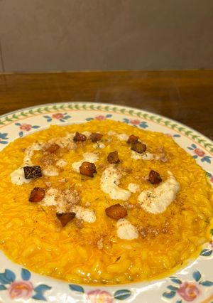 Foto di Risotto alla zucca, amaretti e crema di taleggio