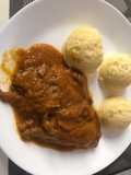 Lengua de res en salsa