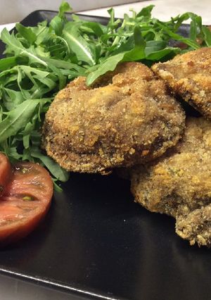 A picture of Portobello (or Cremini) Mushroom Cutlets.
