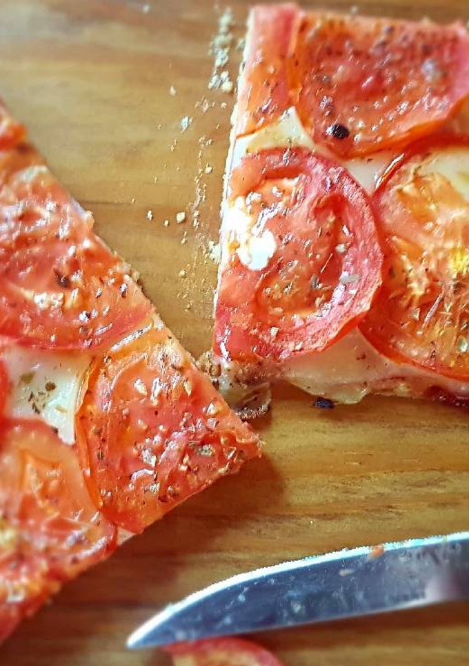 Una foto de Pizza de tomate