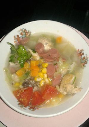 Foto resep Sup pelangi(jagung ayam sosis)