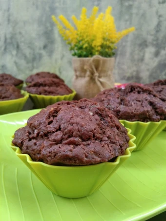 Cara Simple Menyiapkan Resep  Muffin Pisang Coklat Eggless yang Lezat Sekali, Enak Banget