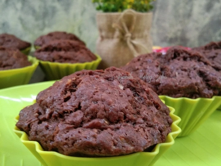 Cara Simple Menyiapkan Resep  Muffin Pisang Coklat Eggless yang Lezat Sekali, Enak Banget