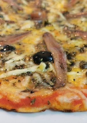 Foto principal de Pizza Puttanesca