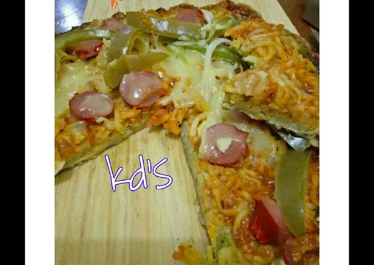 Resep: Di RumahPizza mie teflon 🍳🍕
