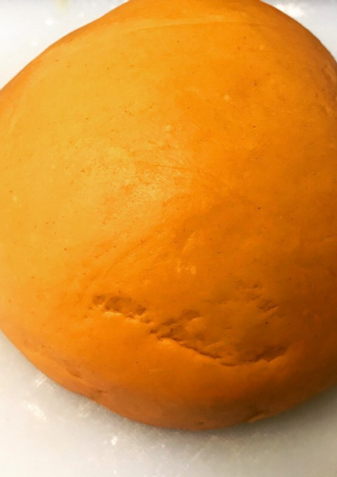 Una foto de Masa para hacer empanada gallega en Mambo Cecotec