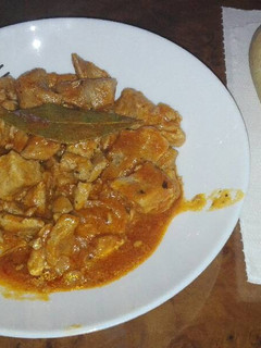 Una foto de Carne con tomate