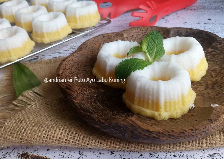 Langkah Menyiapkan Putu Ayu Labu Kuning Anti Gagal